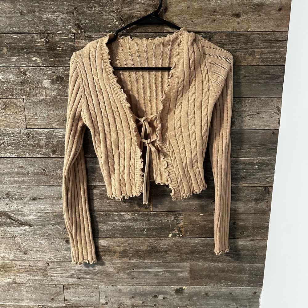 Tan Cable Knit Women's Sweater - S